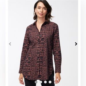 Chico’s No Iron Stretch Animal Print Button Down Tunic. Size 3.5. XXL